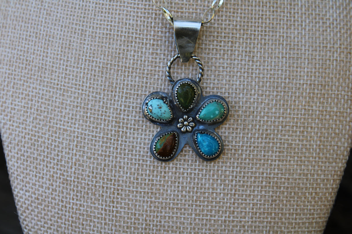 Turquoise flower pendant