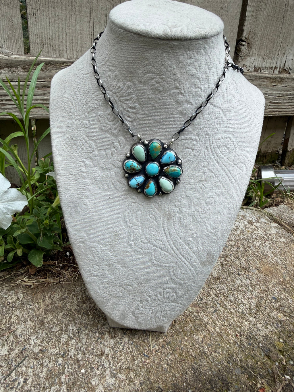 Golden hills mixed stone cluster