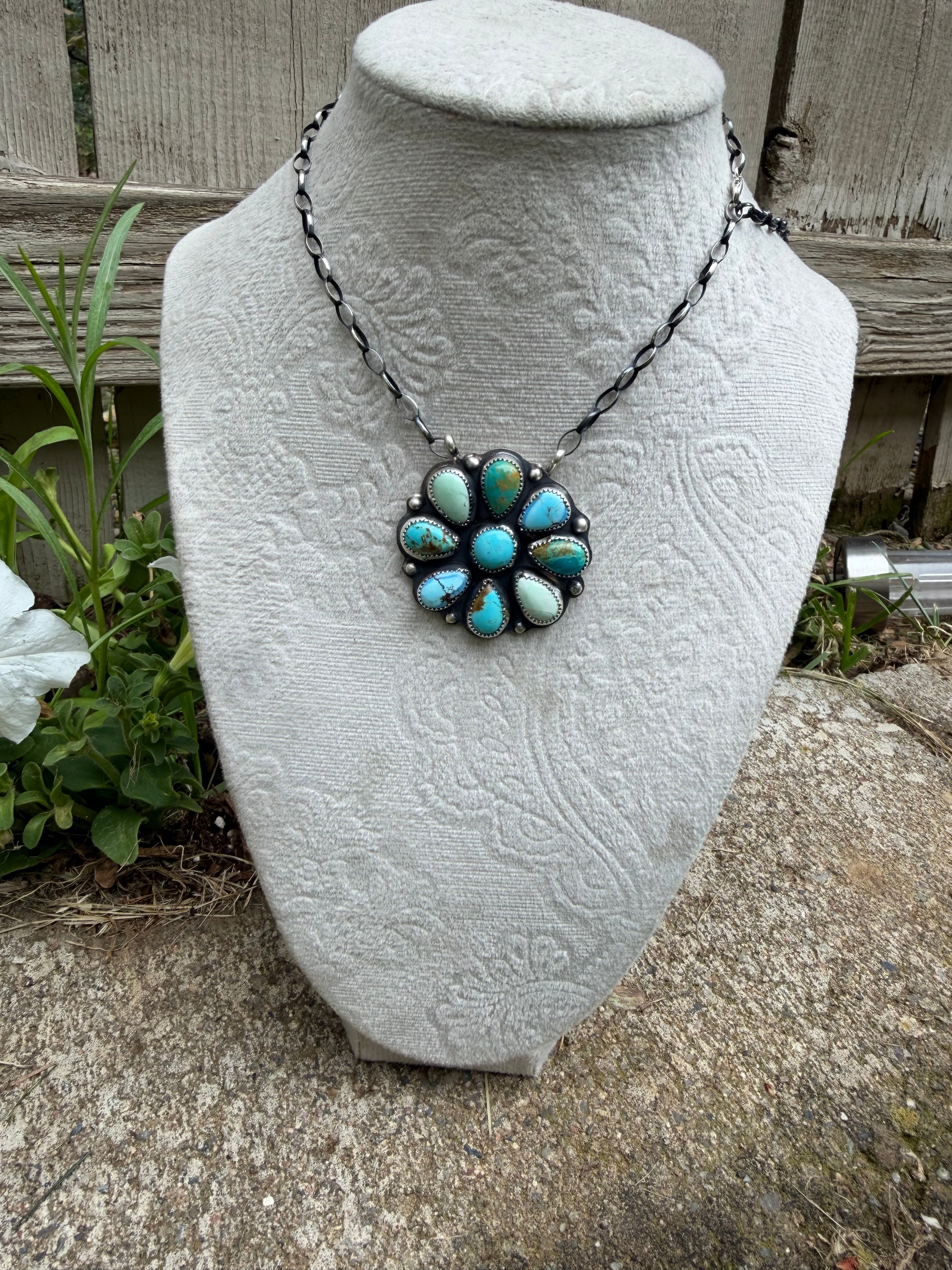 Golden hills mixed stone cluster