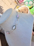 Pink conch and mother of pearl choker