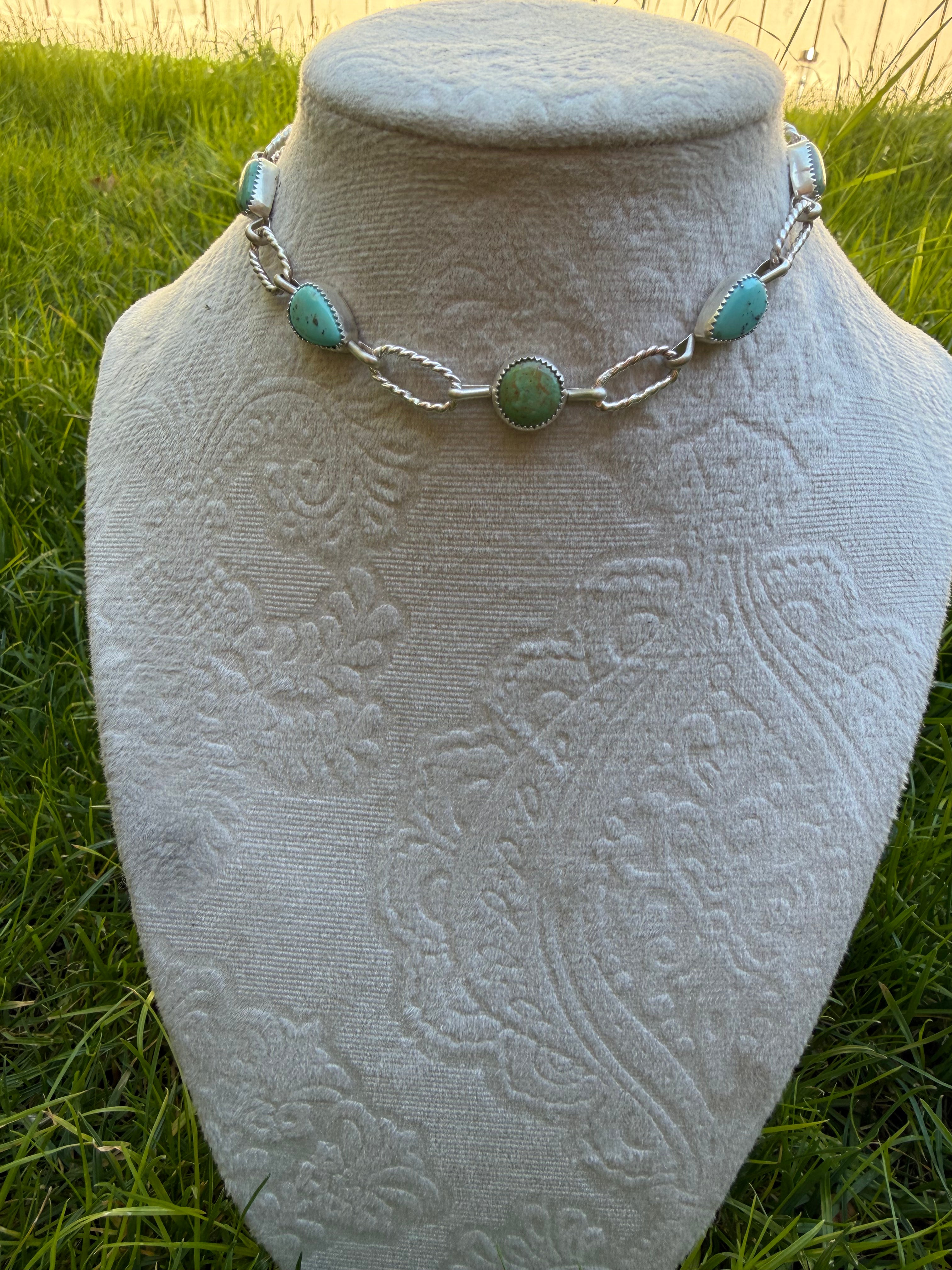 Kingman turquoise choker