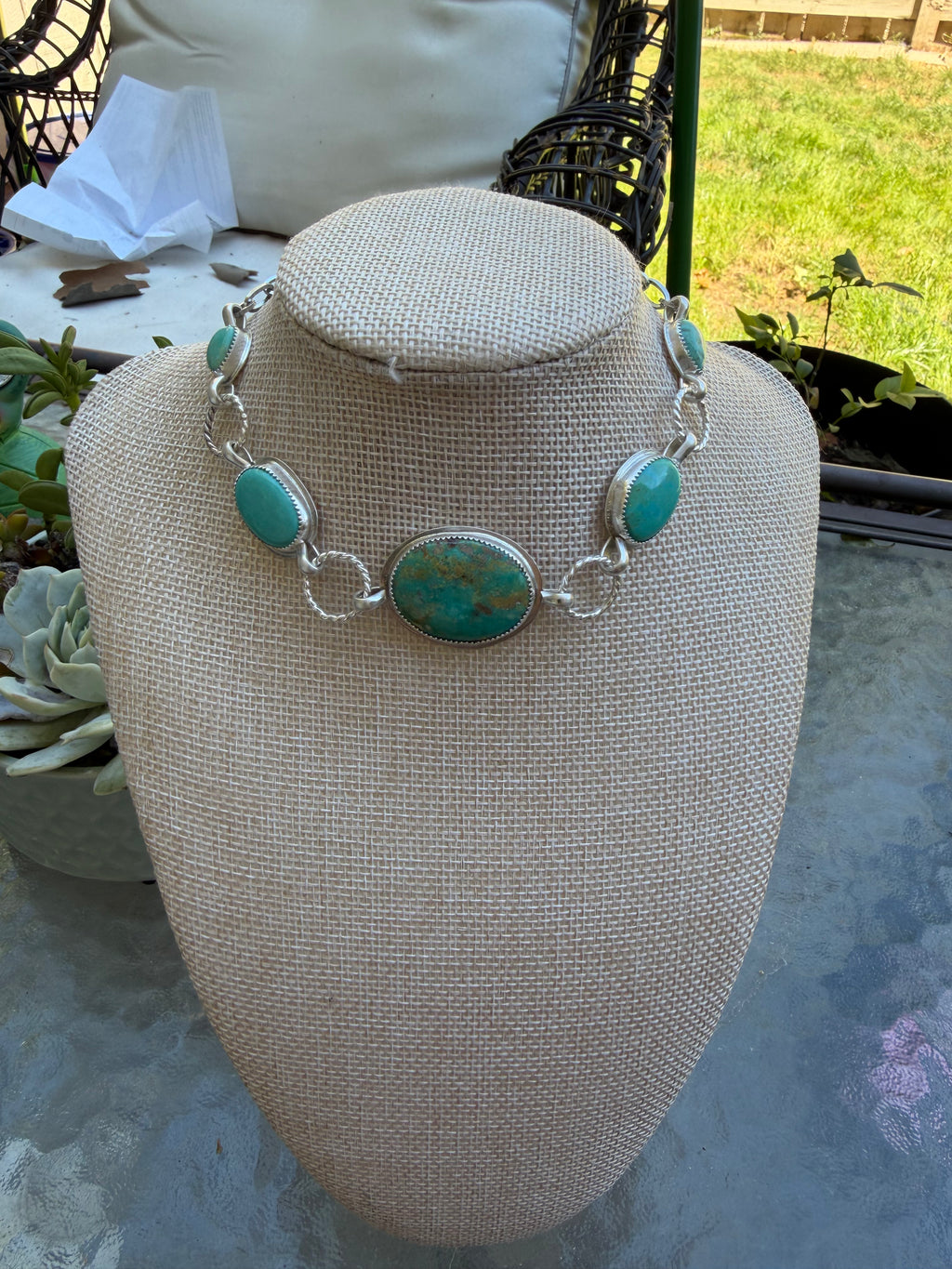 Large kingman choker