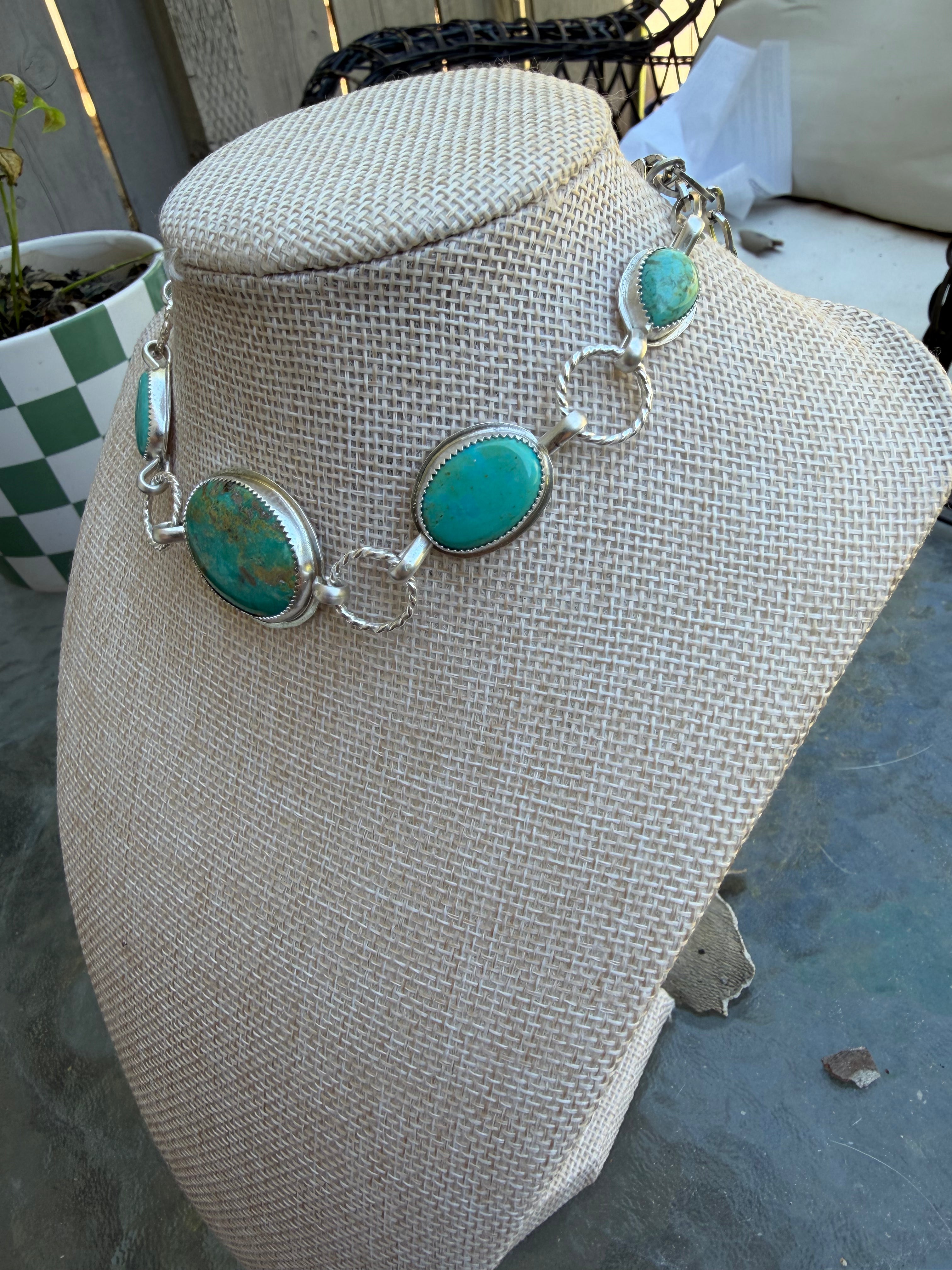 Large kingman choker