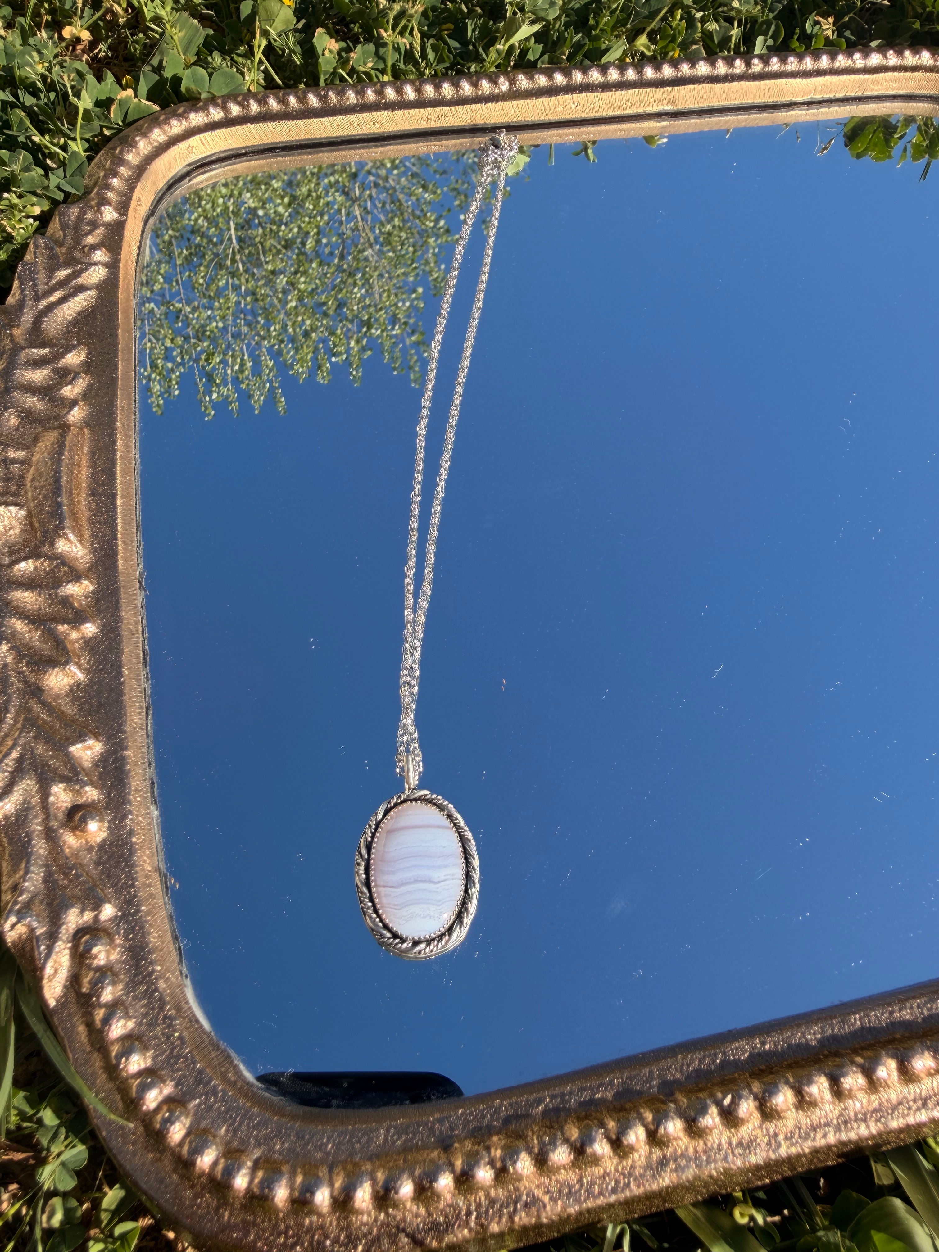 purple lace agate pendant necklace