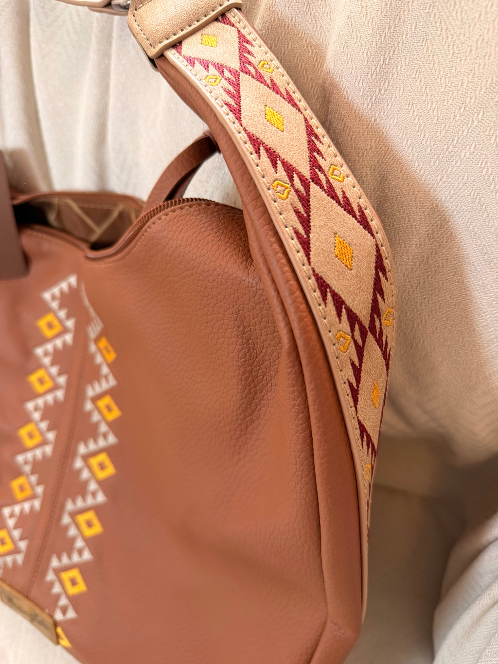 wrangler brown hobo bag