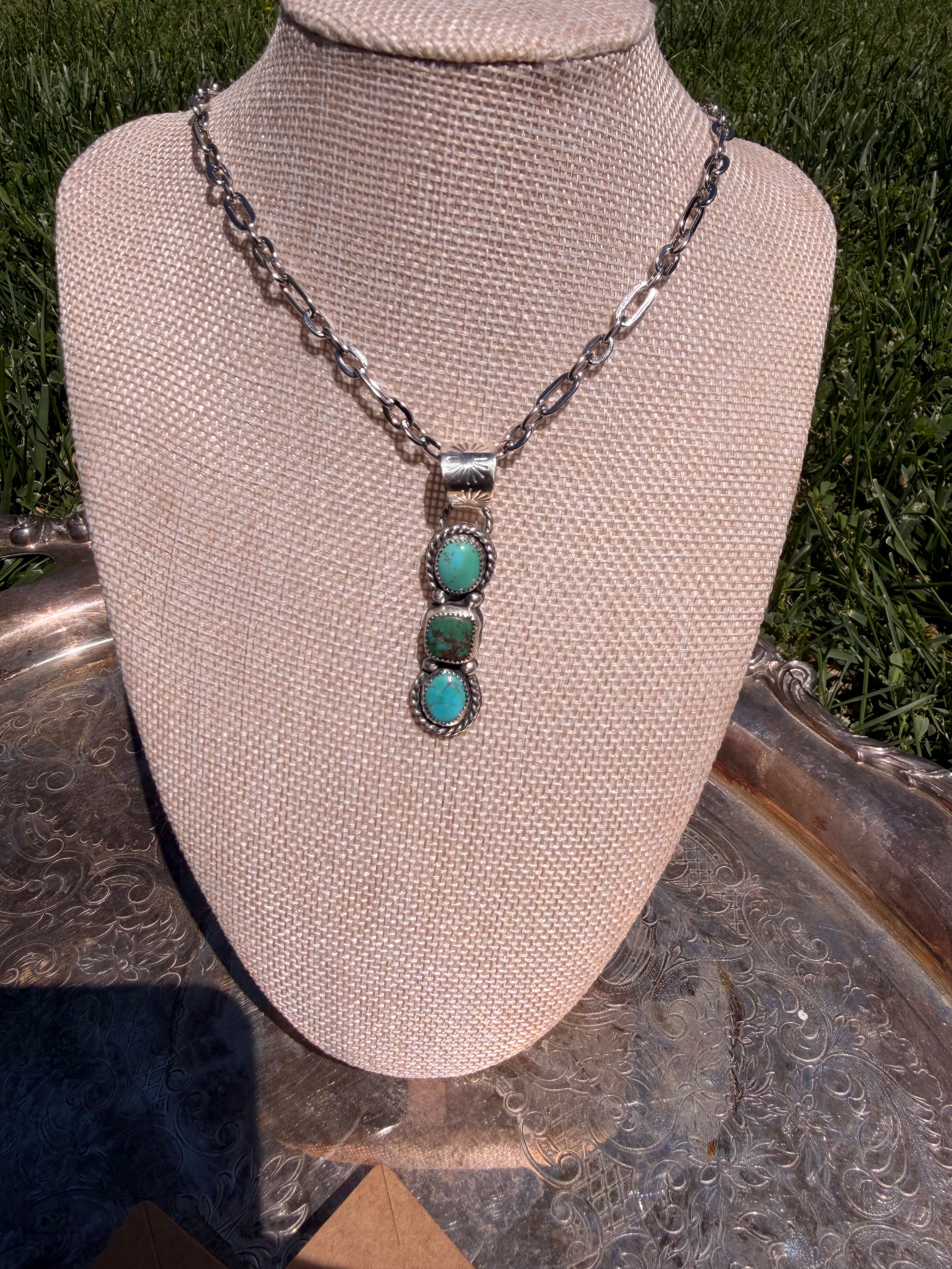 Sonoran mountain and Kingman pendant