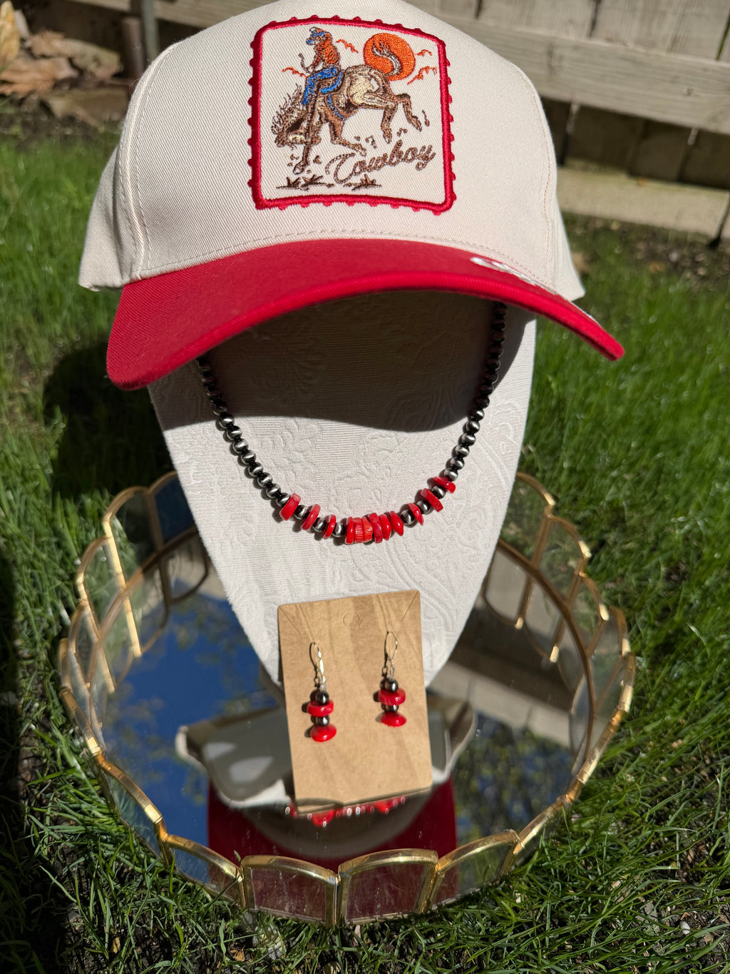 Red cowboy howdy hat