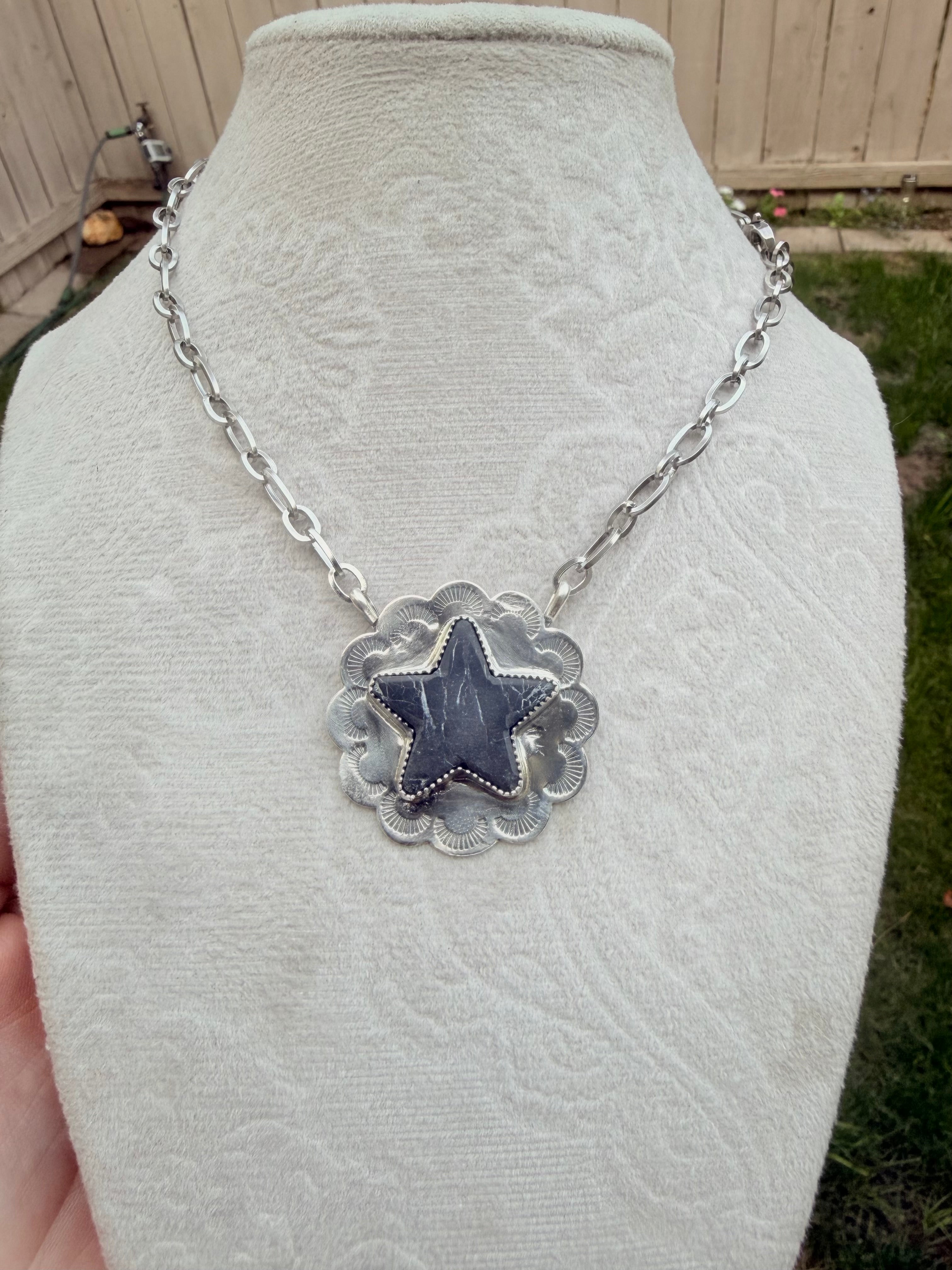 White buffalo star